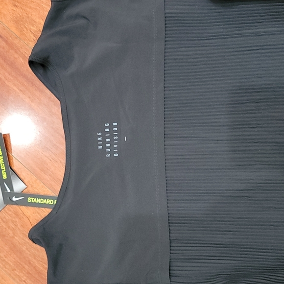 NWT size XL Nike running tank - Picture 8 of 12